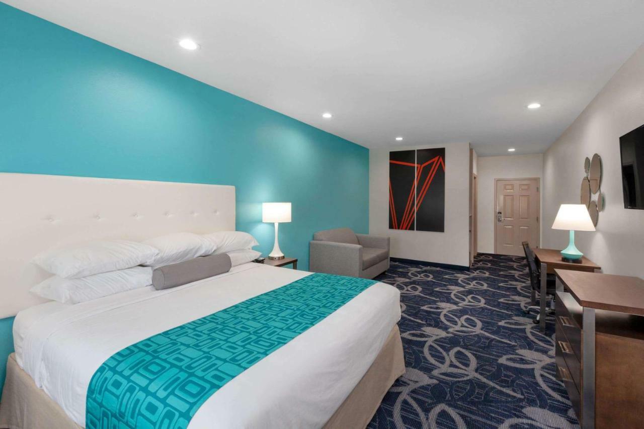 Americas Best Value Inn Houston Willowbrook Экстерьер фото